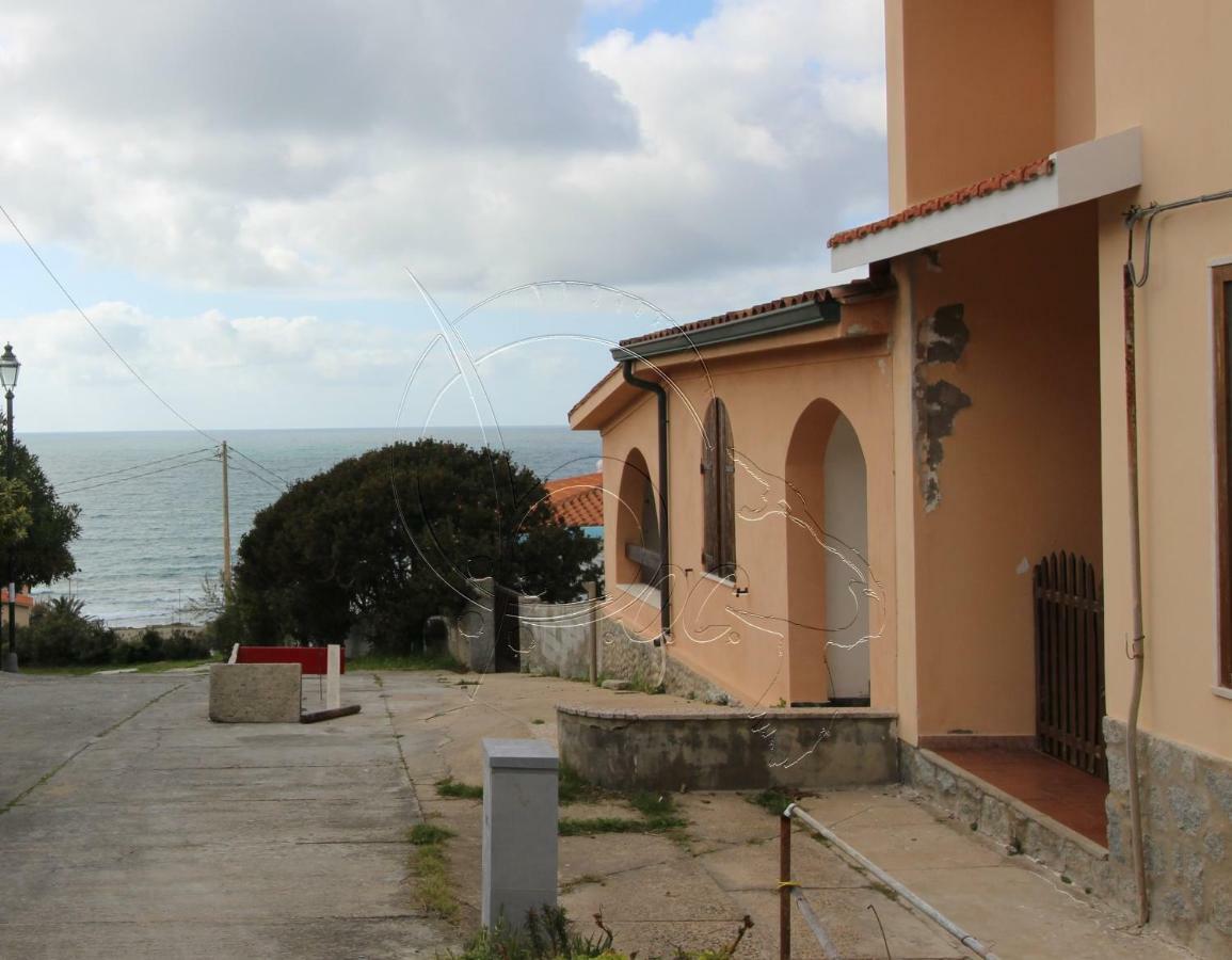 Ampio Appartamento Marina Di Arbus Zewnętrze zdjęcie